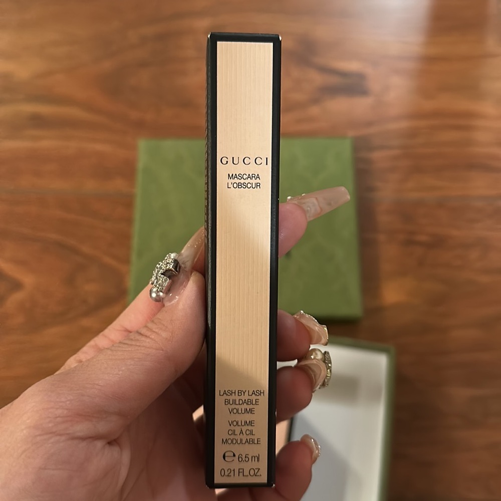 Gucci makeup - Picture 3 of 4